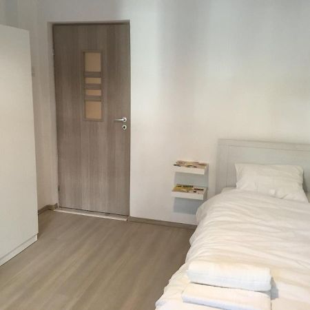 بوخارست Relaxing Apartment And Great Location المظهر الخارجي الصورة