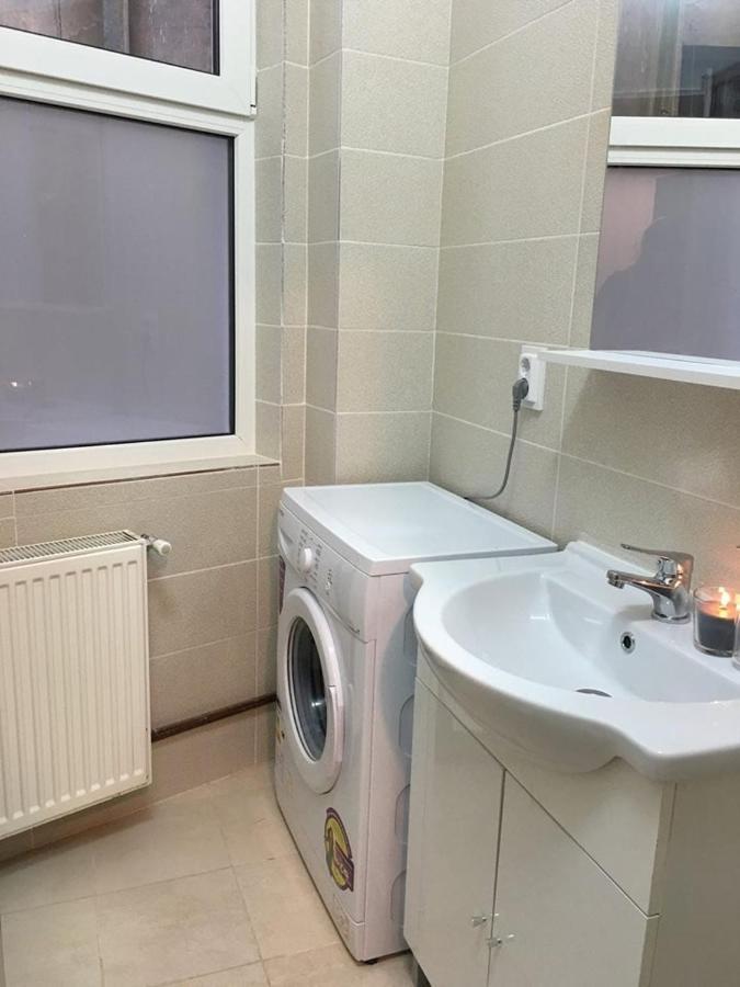 بوخارست Relaxing Apartment And Great Location المظهر الخارجي الصورة