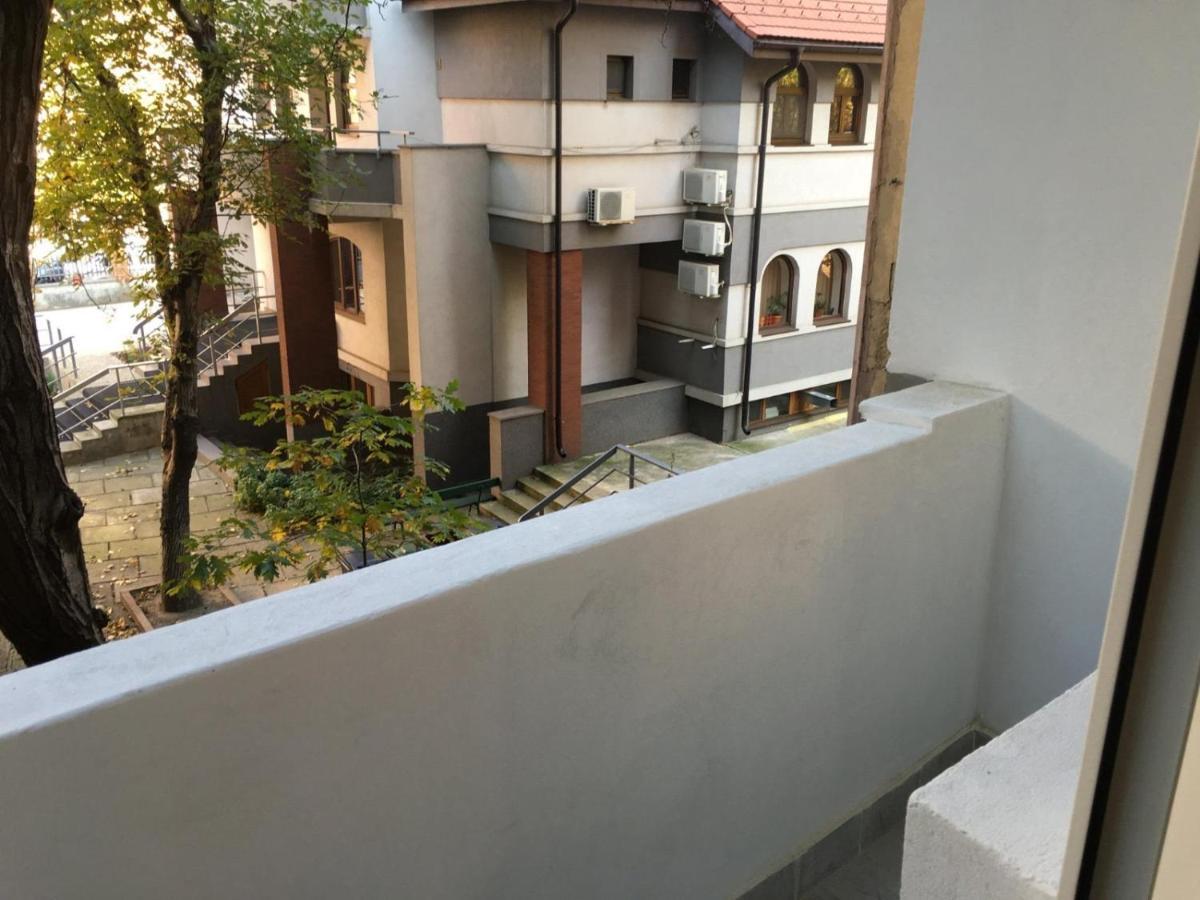 بوخارست Relaxing Apartment And Great Location المظهر الخارجي الصورة